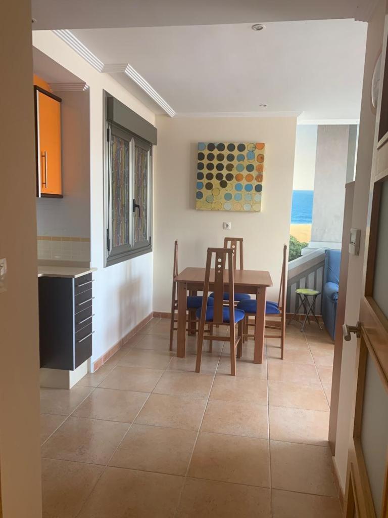 Enfoz Con Parking Y A La Orilla Del Mar Apartamento Exterior foto