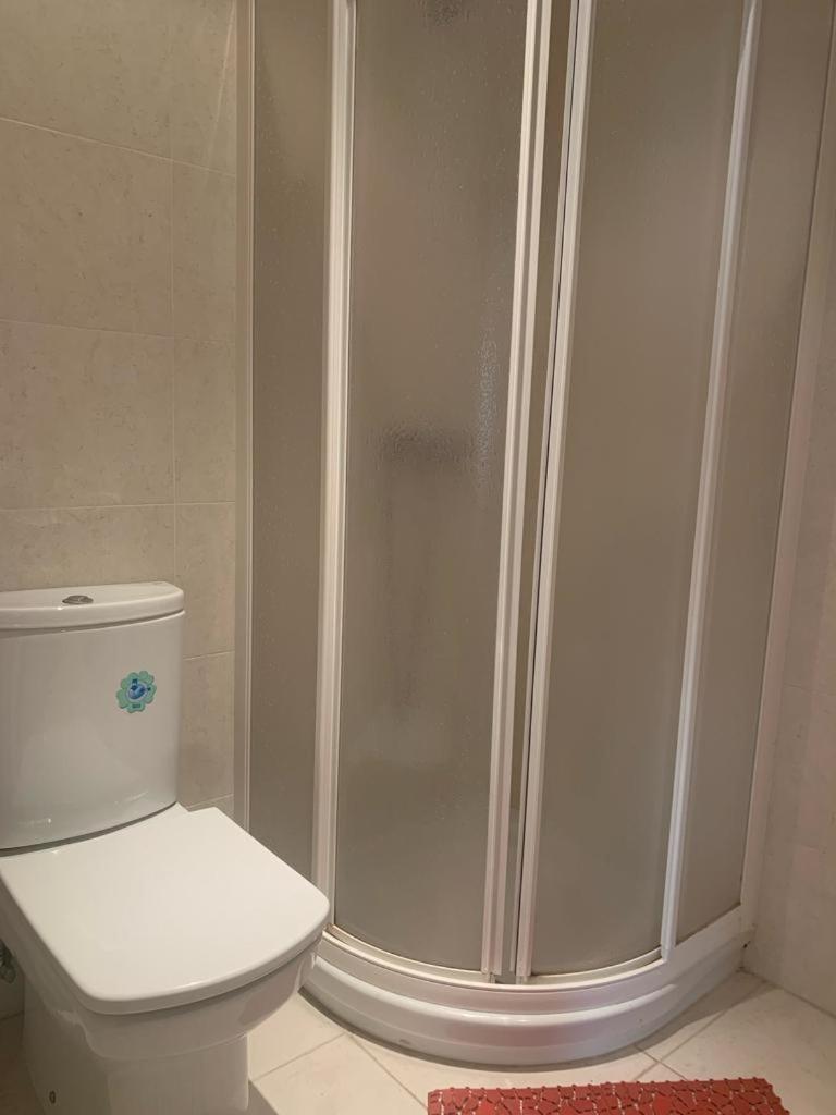 Enfoz Con Parking Y A La Orilla Del Mar Apartamento Exterior foto